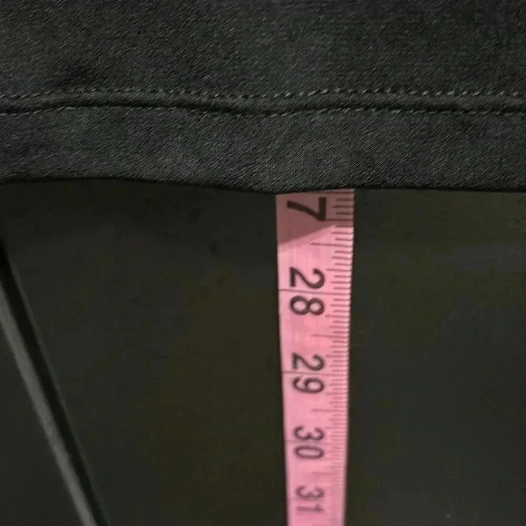 Liz Claiborne Career cap sleeve,round neck/V-neck tie, tank/shell top - Picture 7 of 11